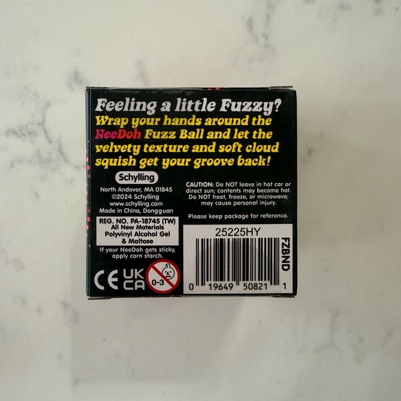 NeeDoh Fuzz Ball in bright orange - Picture 4 of 4